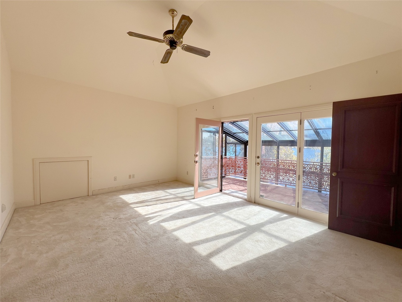 1700 Lakeshore Drive