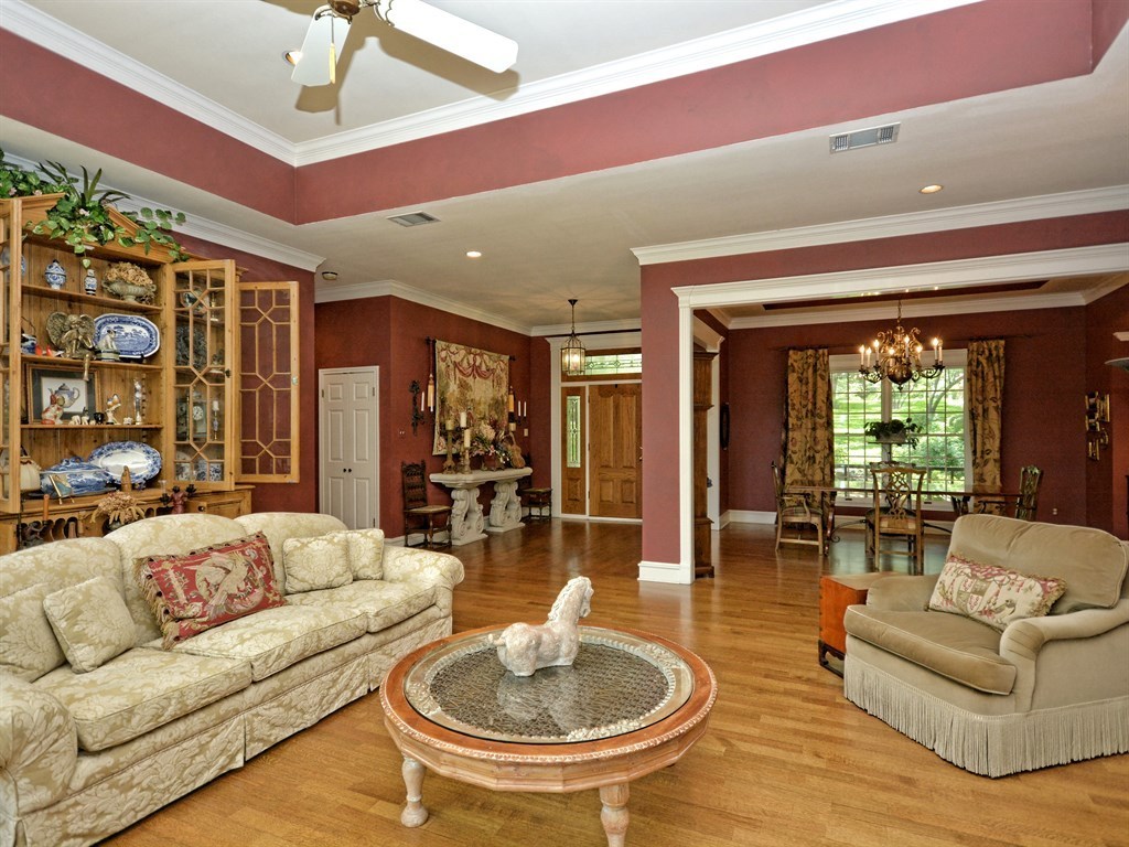 4209 Hidden Canyon Cv