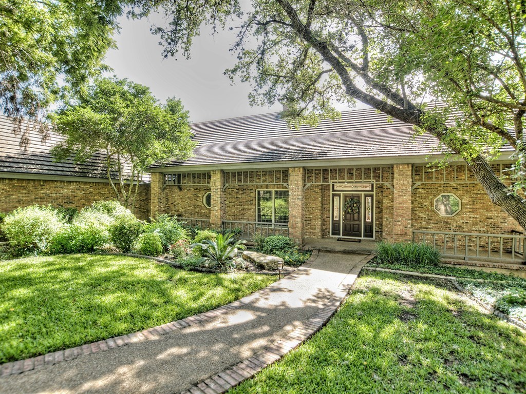 4209 Hidden Canyon Cv